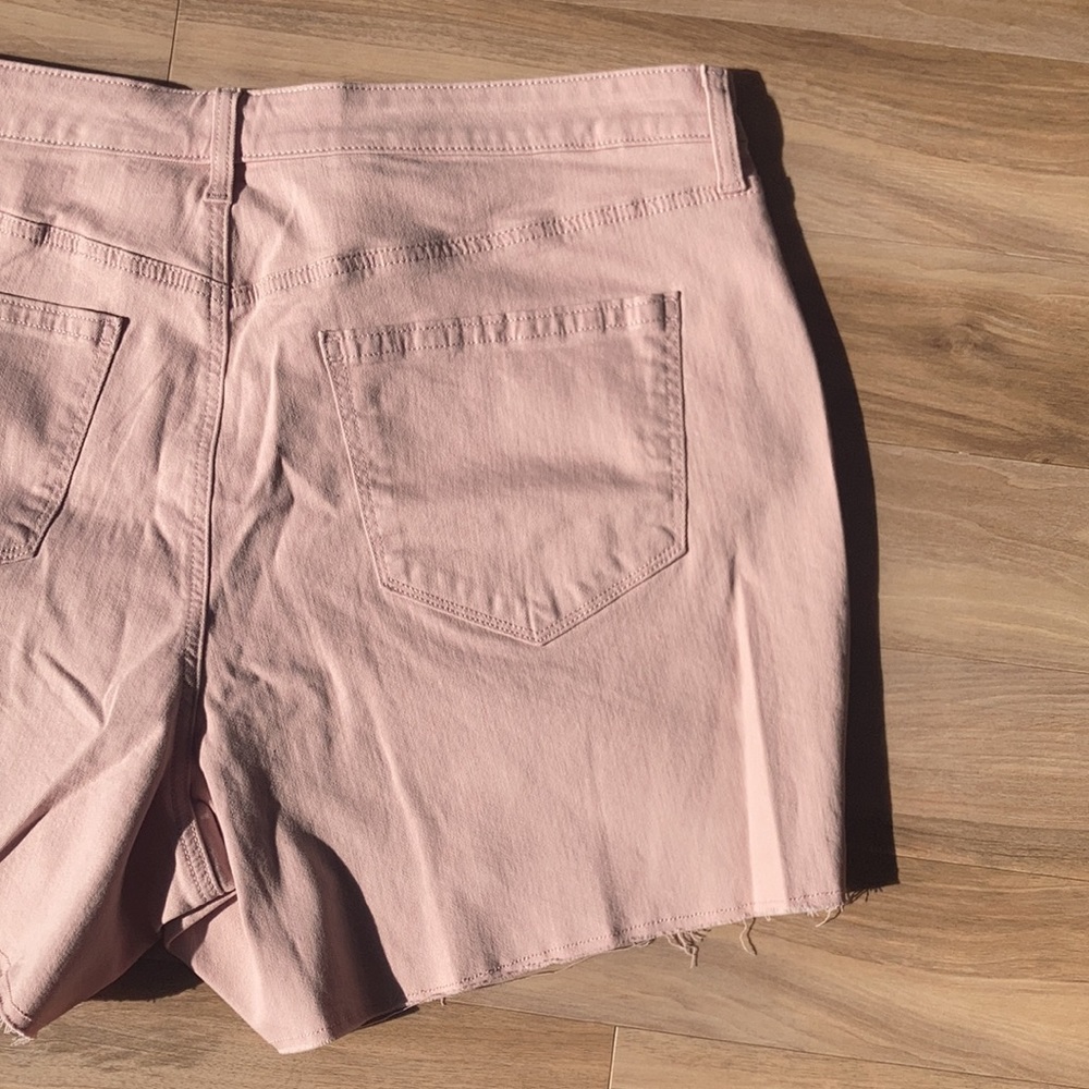 EVRI raw hem denim short with stretch size 22W - Picture 12 of 14